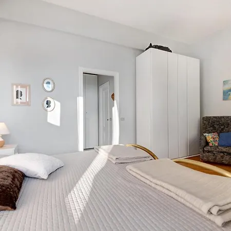 Accogliente Vista Mare Apartman *